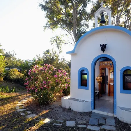 Lagada Adamantas (Milos)