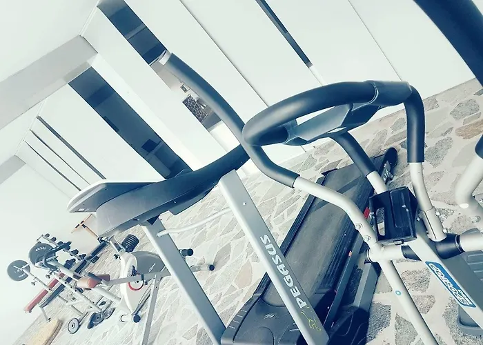 Lagada Adamantas (Milos)