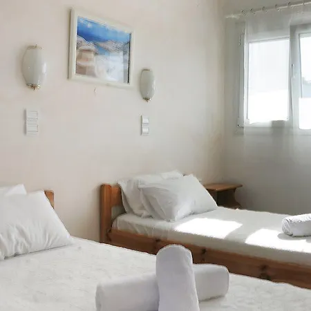 Hotel Lagada 2*