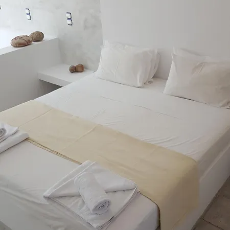Hotel Lagada 2*