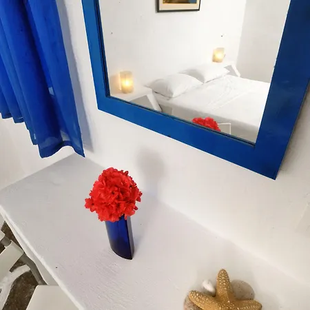 Lagada Hotel Adamantas (Milos)