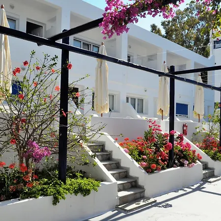 Hotel Lagada 2*