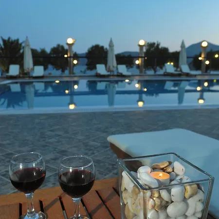 Hotel Lagada 2*