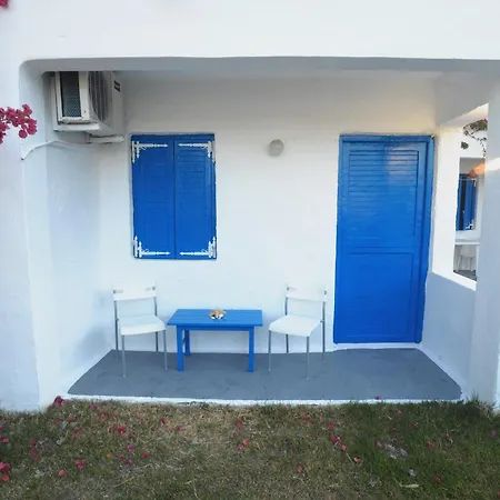 Hotel Lagada Adamantas (Milos)