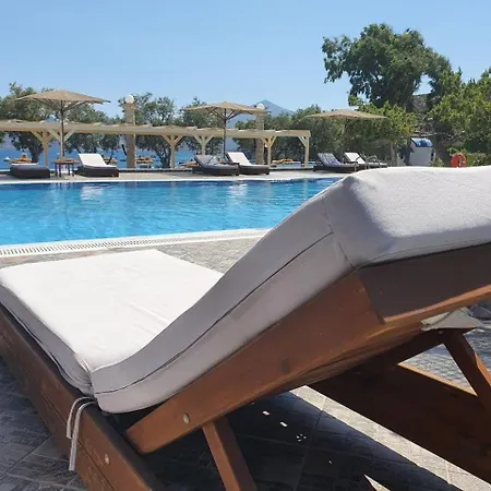 Hotel Lagada 2*
