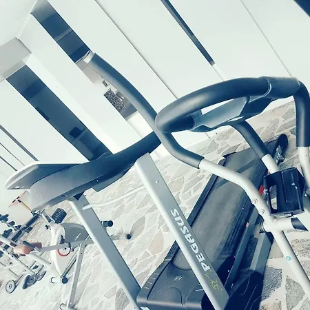 Lagada Adamantas (Milos)