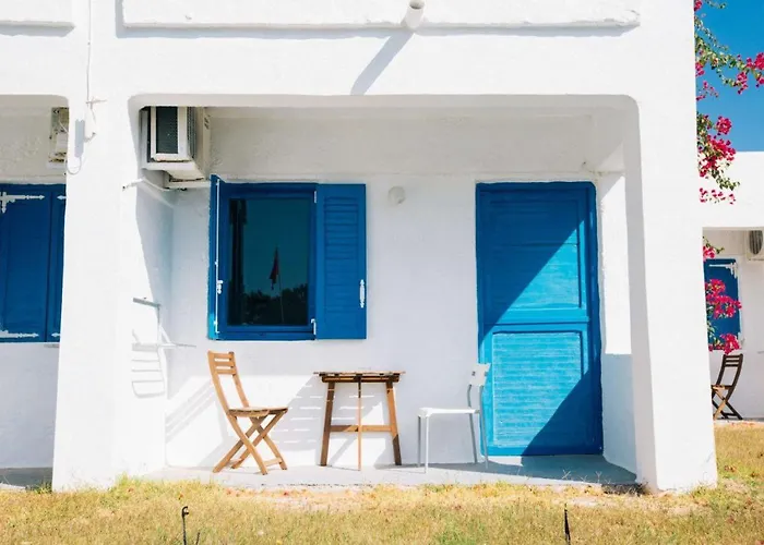 Hotel Lagada Adamantas (Milos)